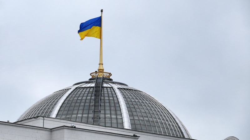 На Украине не будут проводить демобилизацию, заявили в Раде